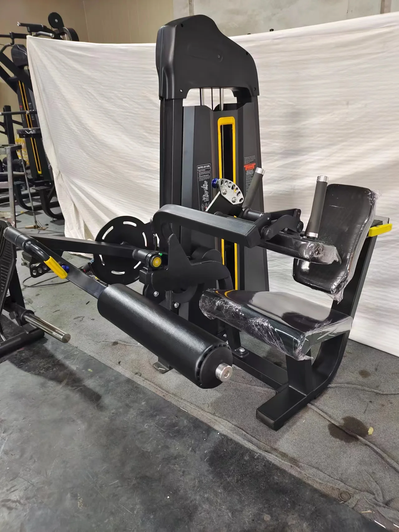Equipo de fitness para gimnasi - Home Gym Leg Extension reseña y precio